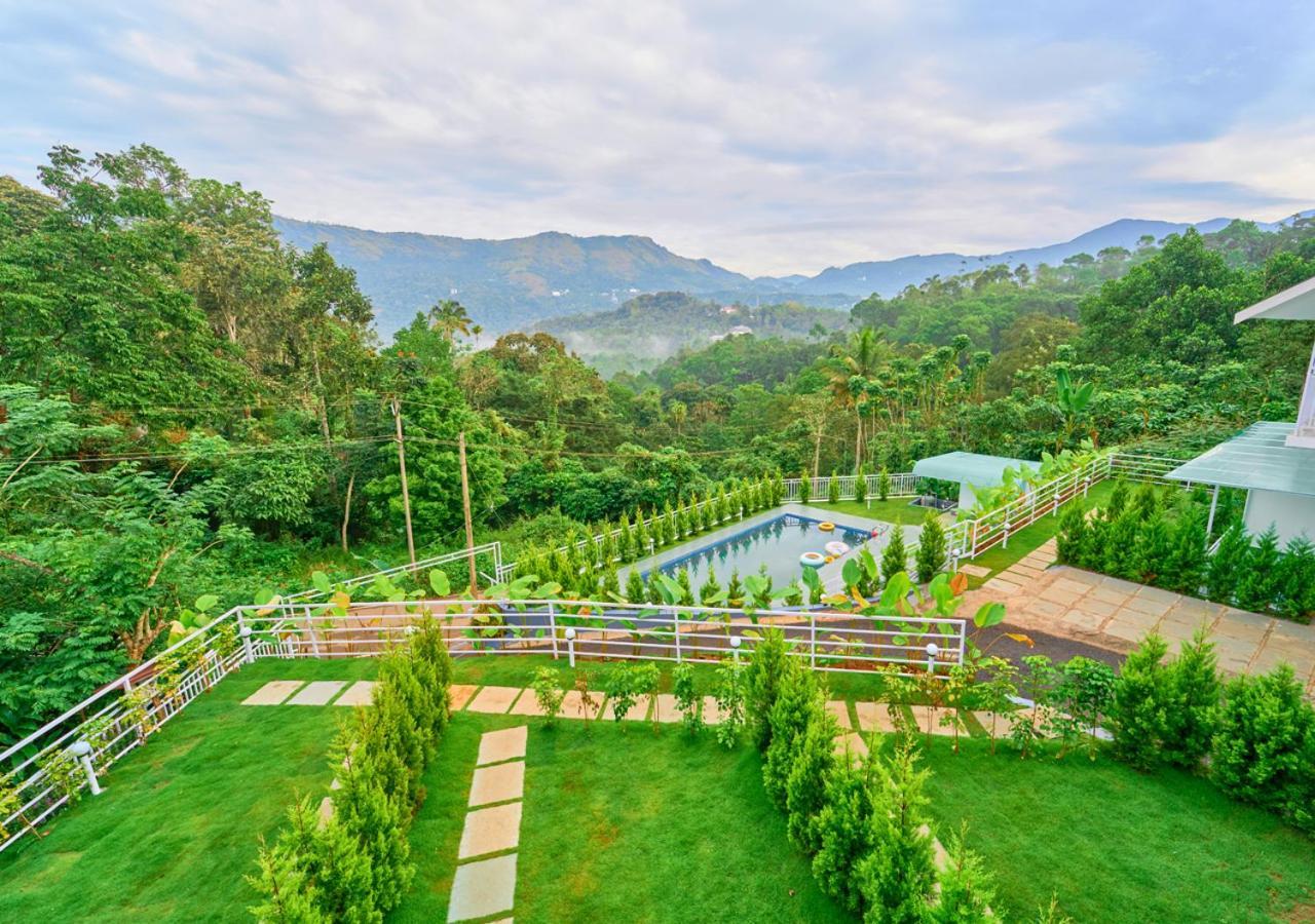 Ice Mist Pool Resort Munnar By Voye Homes Exterior photo